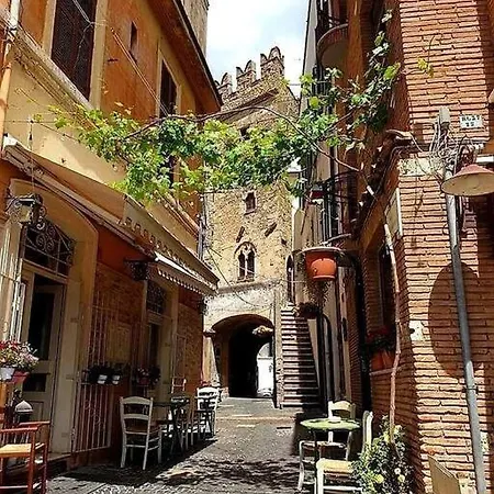 Bellissima Imbarcazione Accogliente E Spaziosa.